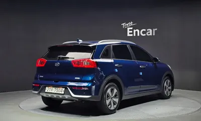 Kia Niro 2018, 121969 км, за 10500000 KRW