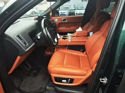 Li Auto Li L9 2023, 95000 км, за 221800 CNY