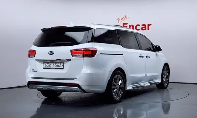 Kia Canival 2018, 92984 км, за 15900000 KRW - фото 2