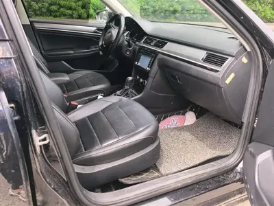 Volkswagen Bora 2016, 92400 км, за 31500 CNY - фото 8