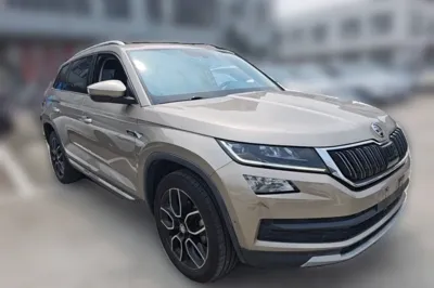 Skoda Kodiaq 2018, 97200 км, за 75592.34 CNY