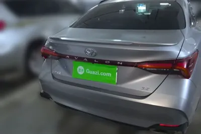 Toyota Avalon 2019, 81400 км, за 108611.16 CNY - фото 5