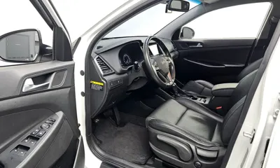 Hyundai Tucson 2017, 106887 км, за 9200000 KRW - фото 10
