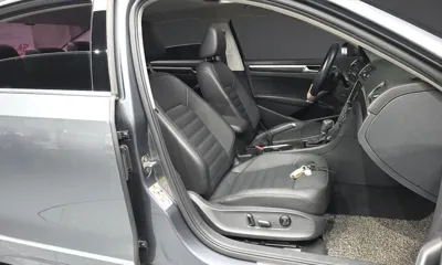 Volkswagen Passat 2018, 57542 км, за 12500000 KRW - фото 11
