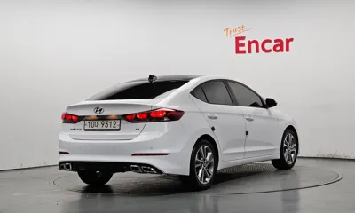 Hyundai Avante 2018, 68319 км, за 12000000 KRW - фото 2