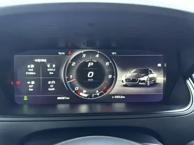 Jaguar F-Type 2024, 6000 км, за 435800 CNY - фото 10