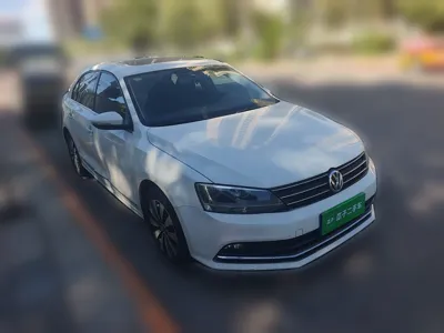 Volkswagen Sagitar 2017, 105100 км, за 52632.3 CNY