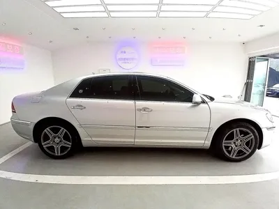Volkswagen Phaeton 2011, 188000 км, за 2990000 KRW