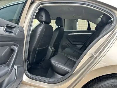 Volkswagen Lamando 2016, 120000 км, за 28300 CNY - фото 14