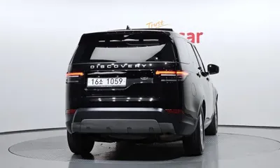 Land Rover Discovery 2018, 79585 км, за 24500000 KRW