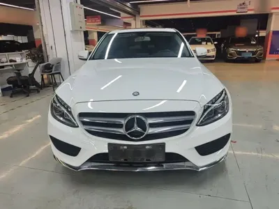 Mercedes-Benz C-Class 2016, 61500 км, за 68200 CNY