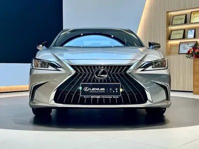 Lexus ES 2024, 25000 км, за 189000 CNY - фото 2