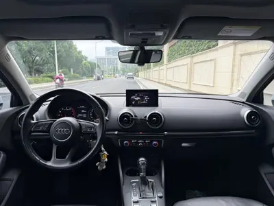 Audi A3 2019, 80000 км, за 59800 CNY - фото 8