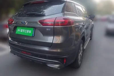 Geely Auto Emgrand X7 Sport 2018, 74800 км, за 27130.7 CNY - фото 6
