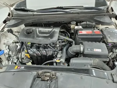 Hyundai Avante 2017, 70051 км, за 10400000 KRW - фото 6