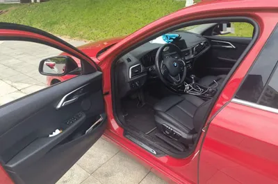 BMW 1 Series 2017, 69800 км, за 43343.85 CNY - фото 16