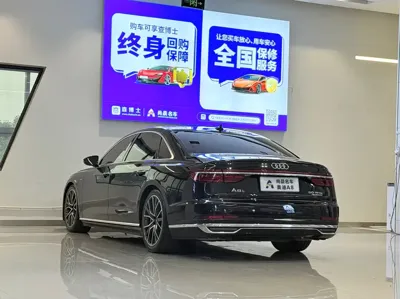 Audi A8 2022, 110000 км, за 598800 CNY - фото 15