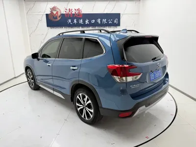 Subaru Forester 2022, 32000 км, за 189800 CNY