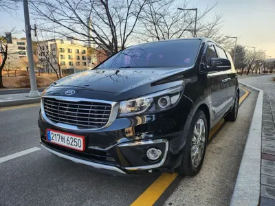 Kia Canival · 2016 год
