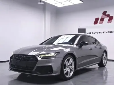 Audi A7L · 2022 год