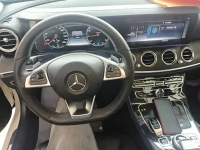 Mercedes-Benz E-Class 2017, 58900 км, за 151700 CNY - фото 10
