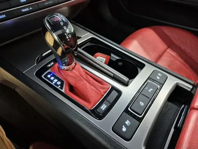 Hyundai Genesis 2015, 128000 км, за 12900000 KRW - фото 14