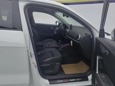Audi Q2L 2022, 68800 км, за 103800 CNY - фото 8