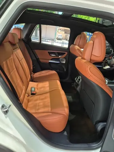 Mercedes-Benz GLC-Class 2026, 8000 км, за 81880000 KRW - фото 7