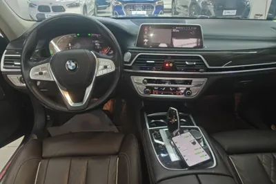 BMW 7 Series 2019, 121000 км, за 272882.11 CNY - фото 18