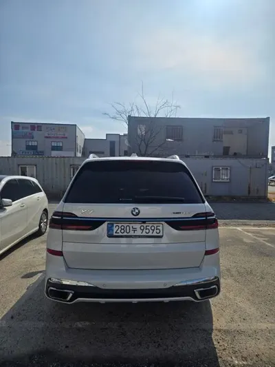BMW X7 2025, 8500 км, за 151000000 KRW