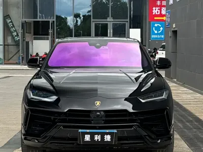 Lamborghini Urus 2023, 68500 км, за 2298000 CNY