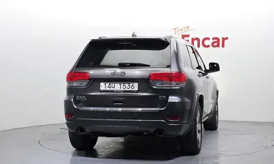 Jeep Cherokee 2014, 179510 км, за 7850000 KRW
