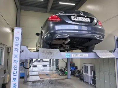 Mercedes-Benz C-Class 2015, 112118 км, за 10690000 KRW