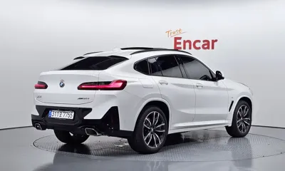 BMW X4 2025, 4174 км, за 81990000 KRW - фото 2