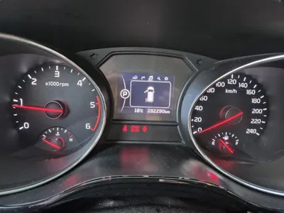 Kia Canival 2017, 282290 км, за 5900000 KRW - фото 10