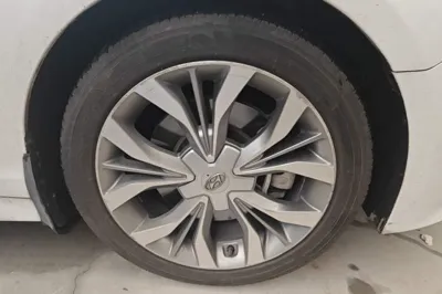 Hyundai Sonata 2015, 138200 км, за 52133.63 CNY - фото 8