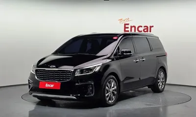 Kia Canival · 2020 год