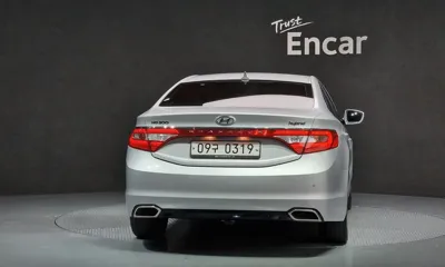 Hyundai Grandeur 2017, 153660 км, за 8500000 KRW