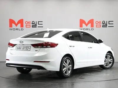 Hyundai Avante 2016, 100209 км, за 9700000 KRW - фото 3