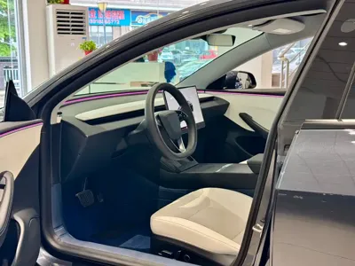 Tesla Model 3 2024, 37000 км, за 177700 CNY - фото 7