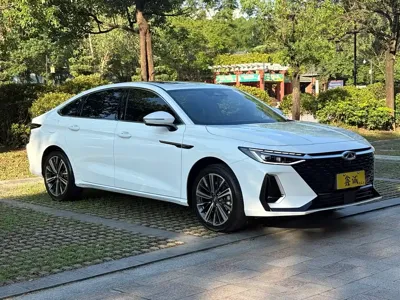 Chery Arrizo 8 2025, 5000 км, за 76800 CNY - фото 2