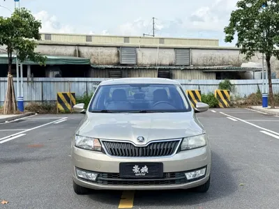 Skoda Rapid 2014, 160000 км, за 16800 CNY