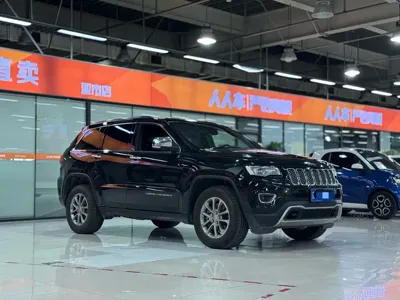 Jeep Grand Cherokee (Import) 2017, 120000 км, за 85800 CNY