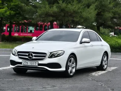 Mercedes-Benz E-Class 2018, 106858 км, за 19500000 KRW - фото 4