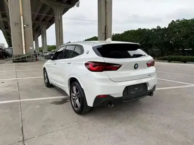 BMW X2 2023, 10000 км, за 122000 CNY