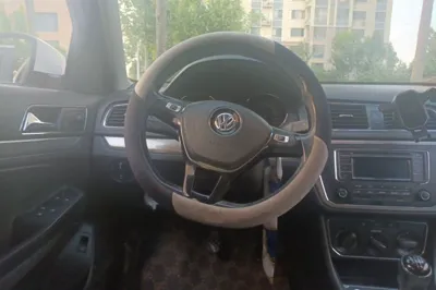 Volkswagen Lavida 2017, 157400 км, за 29815.89 CNY - фото 11