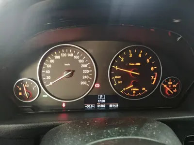 BMW 3 Series 2017, 51000 км, за 74000 CNY - фото 9