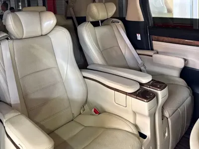 Toyota Alphard 2016, 78000 км, за 289800 CNY - фото 6
