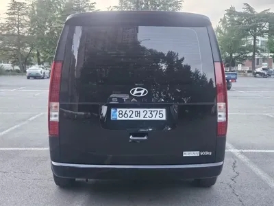 Hyundai Staria 2025, 14603 км, за 26990000 KRW