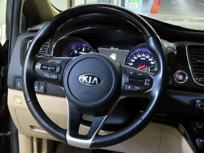 Kia Canival 2019, 173601 км, за 12990000 KRW - фото 8